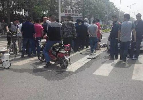 带你吃瓜奇葩撞车,奇葩撞车事件背后的惊人真相